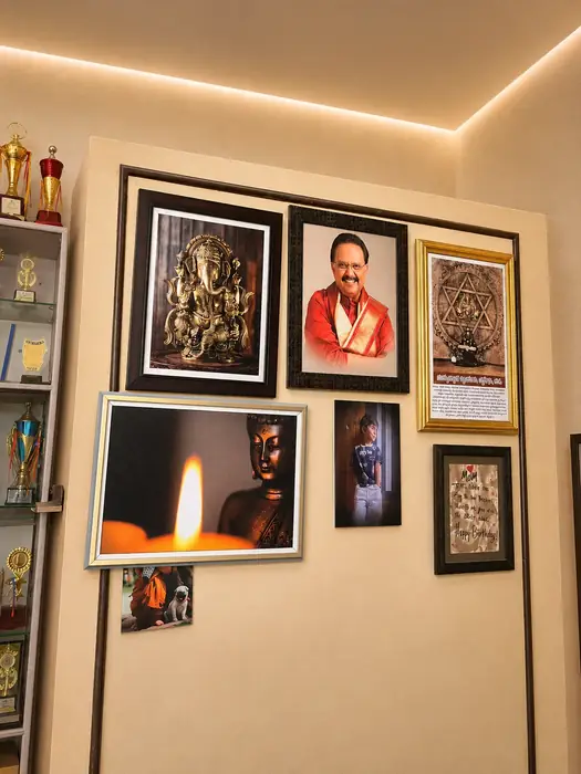 Premium custom wall photo frame collection at Sri Sai Photo Laminations